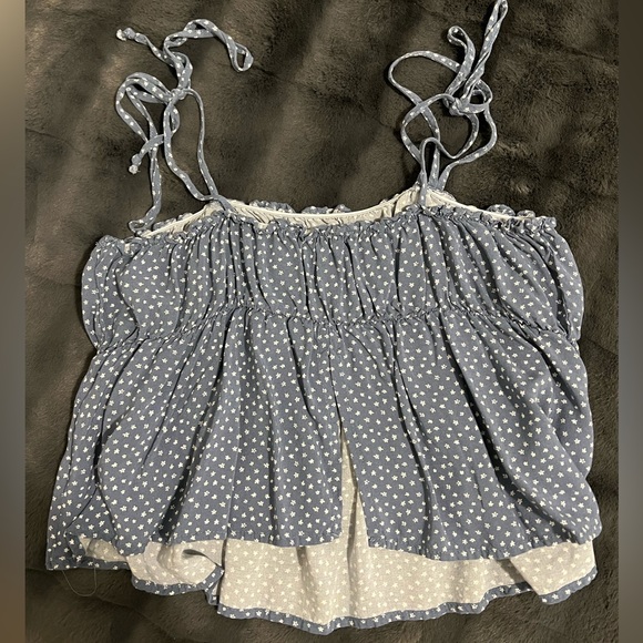 Pacsun blue with white flowers tank top - Picture 2 of 2